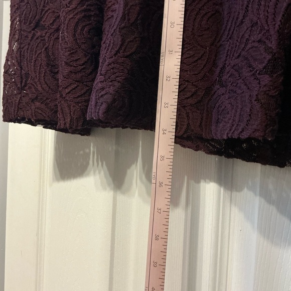 Elegant Lace Sleeveless Dress - Burgundy/Dark purple plus size - Picture 10 of 12